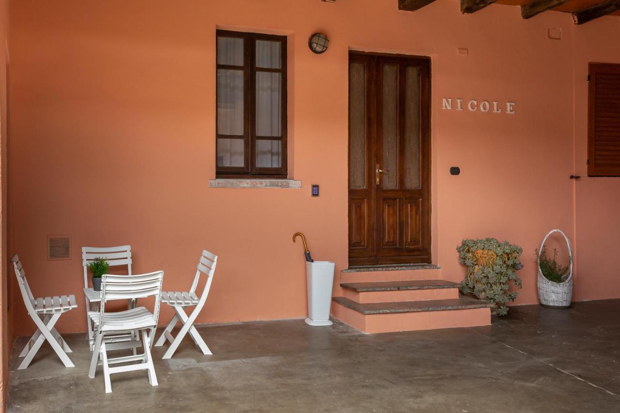 Casa Nicole Self Check-In Villa Albizzate Eksteriør billede